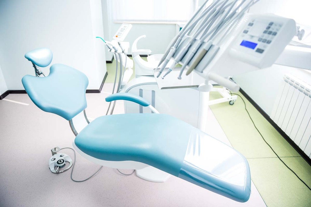  Dental Room Inside Remote Mobile Dental Clinic